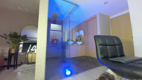 dianac1998 online show from 09.13.25