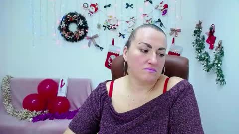 Diana online show from 12.19.25