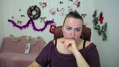 Diana online show from 12.21.25