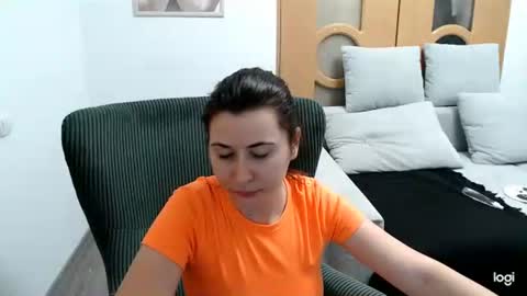 dianasmiey7 online show from 01.18.26