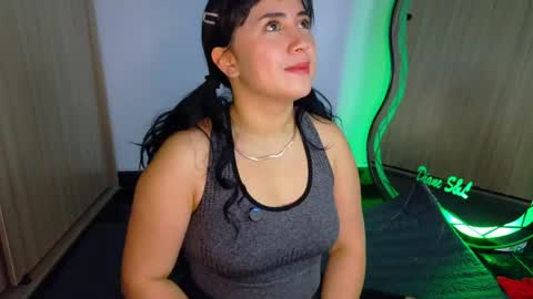 Snapshot of diane_1 chatting on 04.30.26 DIANE online show from 04.30.26