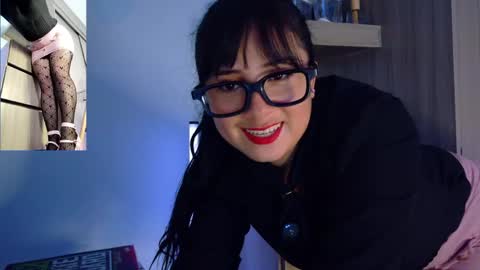 Snapshot of diane_1 chatting on 05.11.26 DIANE online show from 05.11.26