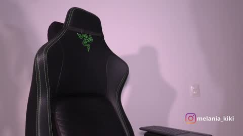 Melania   -    online show from 12.19.24