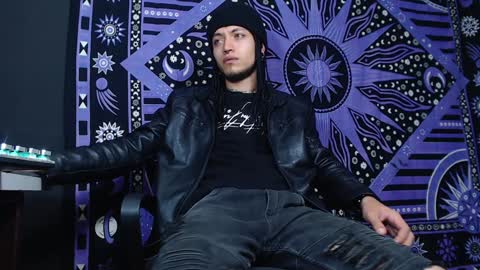 DICAPRIO online show from 01.11.25