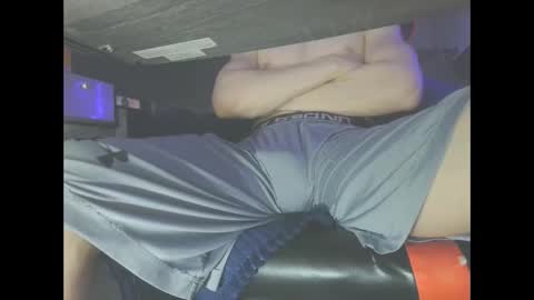 Dick And Muscle online show from 03.11.25