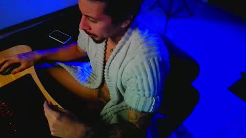 Snapshot of dickdamian_ chatting on 12.09.24 Damin online show from 12.09.24