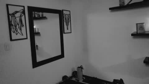 Snapshot of dickdamian_ chatting on 12.23.24 Damin online show from 12.23.24