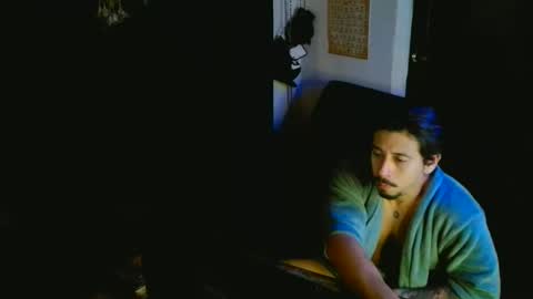 Snapshot of dickdamian_ chatting on 12.24.24 Damin online show from 12.24.24