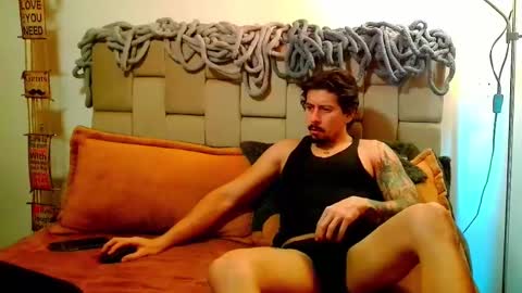 Snapshot of dickdamian_ chatting on 03.09.25 Damin online show from 03.09.25