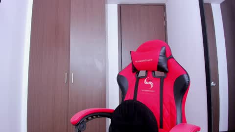 Diego lat online show from 04.20.26