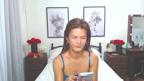 Dennesse online show from 01.09.25