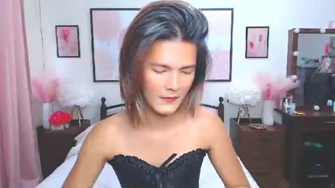 Dennesse online show from 02.26.26