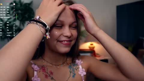 Elwyna online show from 09.13.25