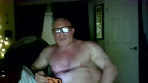 Snapshot of diesel21803 chatting on 07.04.26 SoDirtyNLove online show from 07.04.26