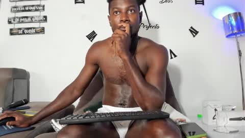 Snapshot of dilaan_carter chatting on 01.09.25 joshua online show from 01.09.25