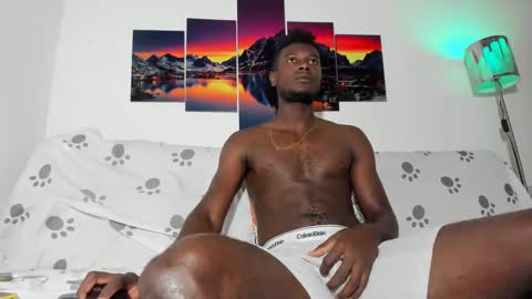 Snapshot of dilaan_carter chatting on 03.05.25 joshua online show from 03.05.25