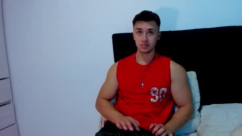 Snapshot of dilan_coy chatting on 01.27.25 Dilan Coy online show from 01.27.25