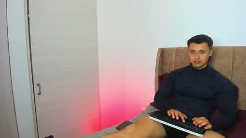 Dilan Coy online show from 01.08.26