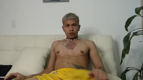 dilanxxx8888 online show from 11.14.25