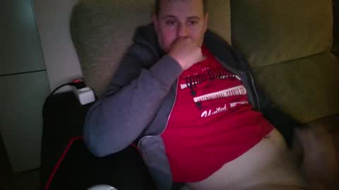 Snapshot of dili999 chatting on 12.13.25 dili999 online show from 12.13.25