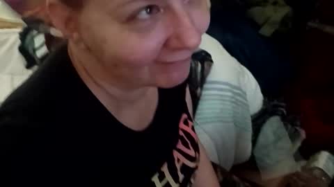 Snapshot of dilligafsex chatting on 02.20.26 dilligafsex online show from 02.20.26