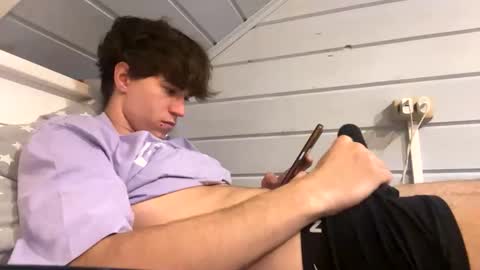 Snapshot of dimamozaev400 chatting on 11.02.25 Dima online show from 11.02.25