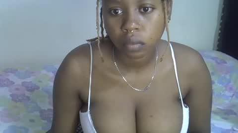 Snapshot of dime010 chatting on 02.22.25 dime online show from 02.22.25