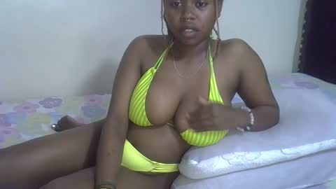 Snapshot of dime010 chatting on 02.28.25 dime online show from 02.28.25