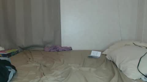 Snapshot of dimepiecexxx chatting on 12.30.24 Sofie online show from 12.30.24