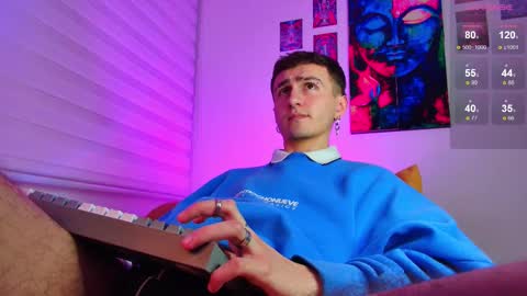 Julian Independent Model online show from 03.05.26