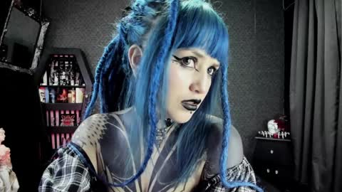 Snapshot of dimmuanddarkness chatting on 12.14.24 dimmuanddarkness online show from 12.14.24