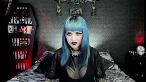 Snapshot of dimmuanddarkness chatting on 01.31.25 dimmuanddarkness online show from 01.31.25