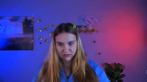 Snapshot of dina_bloom chatting on 01.07.26 dina_bloom online show from 01.07.26