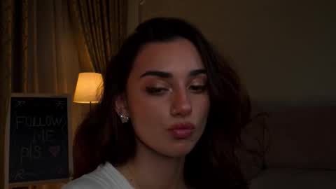 Snapshot of dinacaguimbal chatting on 02.07.26 Dina and ill be glad to be here with you follow to me online show from 02.07.26