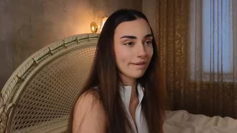 Snapshot of dinacaguimbal chatting on 02.18.26 Dina and ill be glad to be here with you follow to me online show from 02.18.26