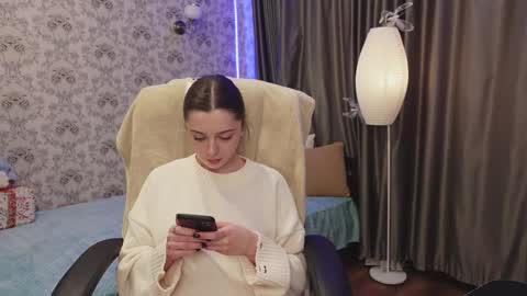 dinacandy online show from 12.20.24