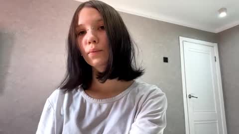 Snapshot of dinakonno chatting on 03.31.26 Amelia online show from 03.31.26