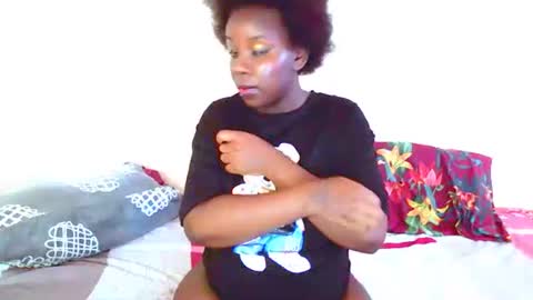 Snapshot of dinnydakrazx chatting on 01.20.25 dinnydakrazx online show from 01.20.25