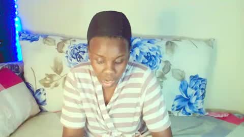 Snapshot of dinnydakrazx chatting on 09.08.25 dinnydakrazx online show from 09.08.25