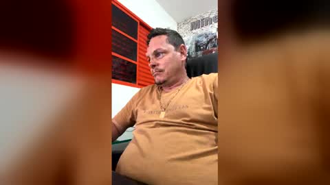 Snapshot of diogominer2 chatting on 12.03.25 diogominer2 online show from 12.03.25