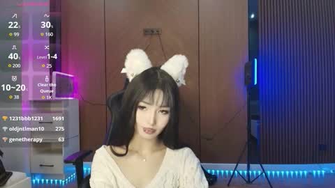 Snapshot of dion_lee9 chatting on 03.08.26 Reina online show from 03.08.26