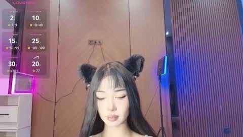 Snapshot of dion_lee9 chatting on 03.17.26 Reina online show from 03.17.26