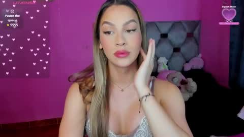 Snapshot of dione_sexyy chatting on 09.29.25 IG dionemontecarlo19 online show from 09.29.25