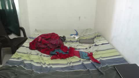 Henry online show from 09.14.25