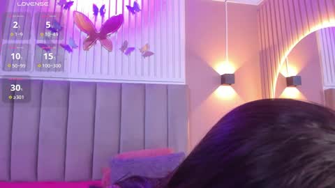 Snapshot of diosa_cristal chatting on 02.06.25 Cristal online show from 02.06.25