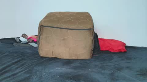 Snapshot of diosa_victoria chatting on 09.10.25 victoria online show from 09.10.25