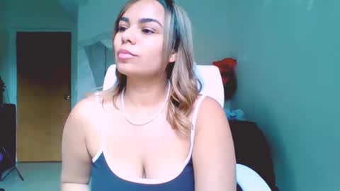 Snapshot of diosadeluniverso_ chatting on 12.03.25 diosadeluniverso_ online show from 12.03.25