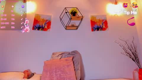 Karla  online show from 09.09.25