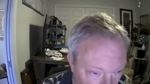 DirtkPitt Fun guy working online show from 01.11.25