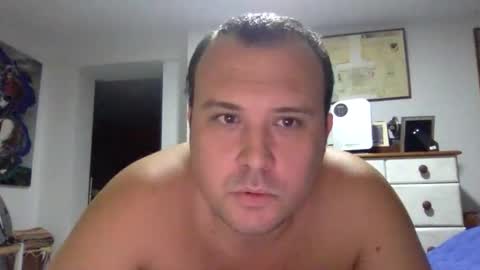 Snapshot of dirme chatting on 10.14.25 dirme online show from 10.14.25